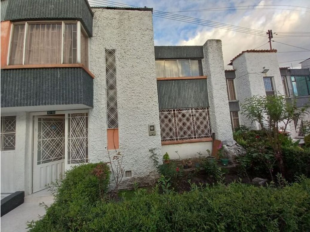Casa de 3 alcobas en venta en El Morisco, Bogotá, 132 m² · foto 3 de 20
