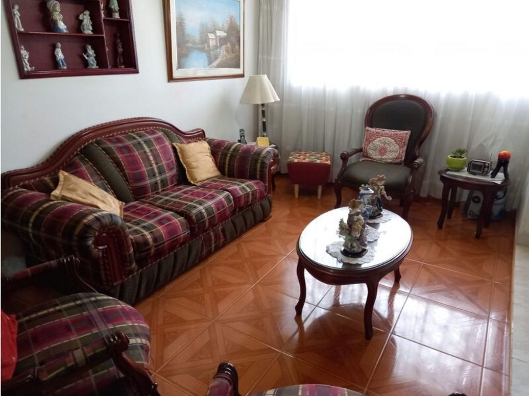 Casa de 3 alcobas en venta en El Morisco, Bogotá, 132 m² · foto 8 de 20