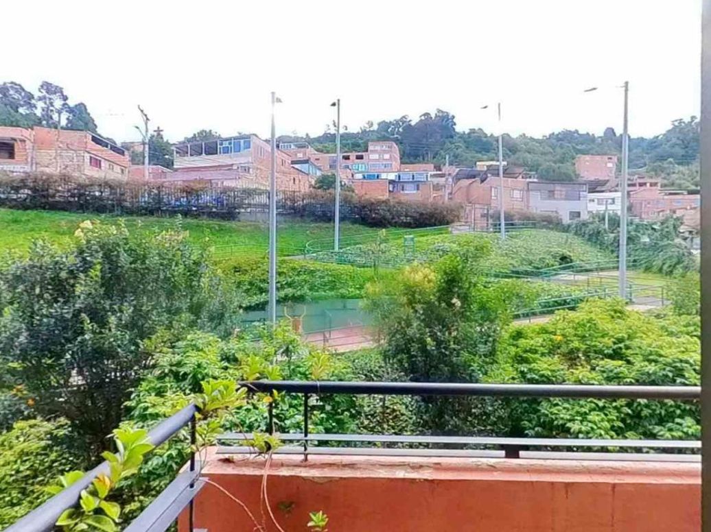Apartamento de 3 alcobas en venta en El Codito, Bogotá, 84 m² · foto 16 de 16