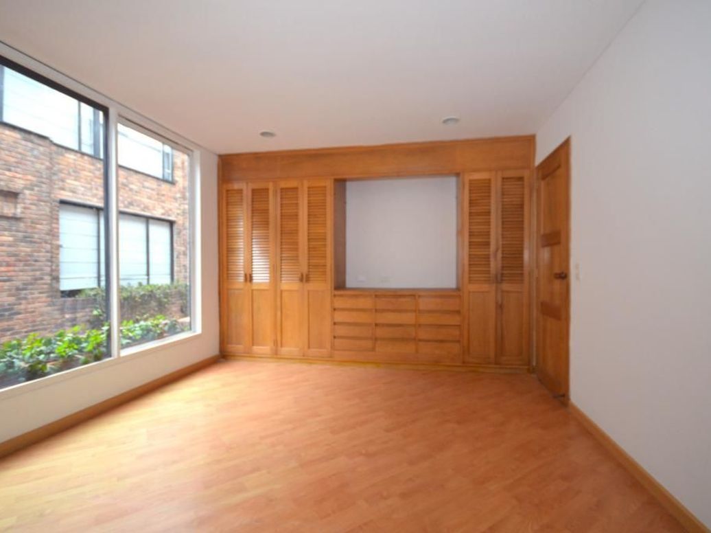 Casa de 4 alcobas en venta en El Contador, Bogotá, 229 m² · foto 13 de 20