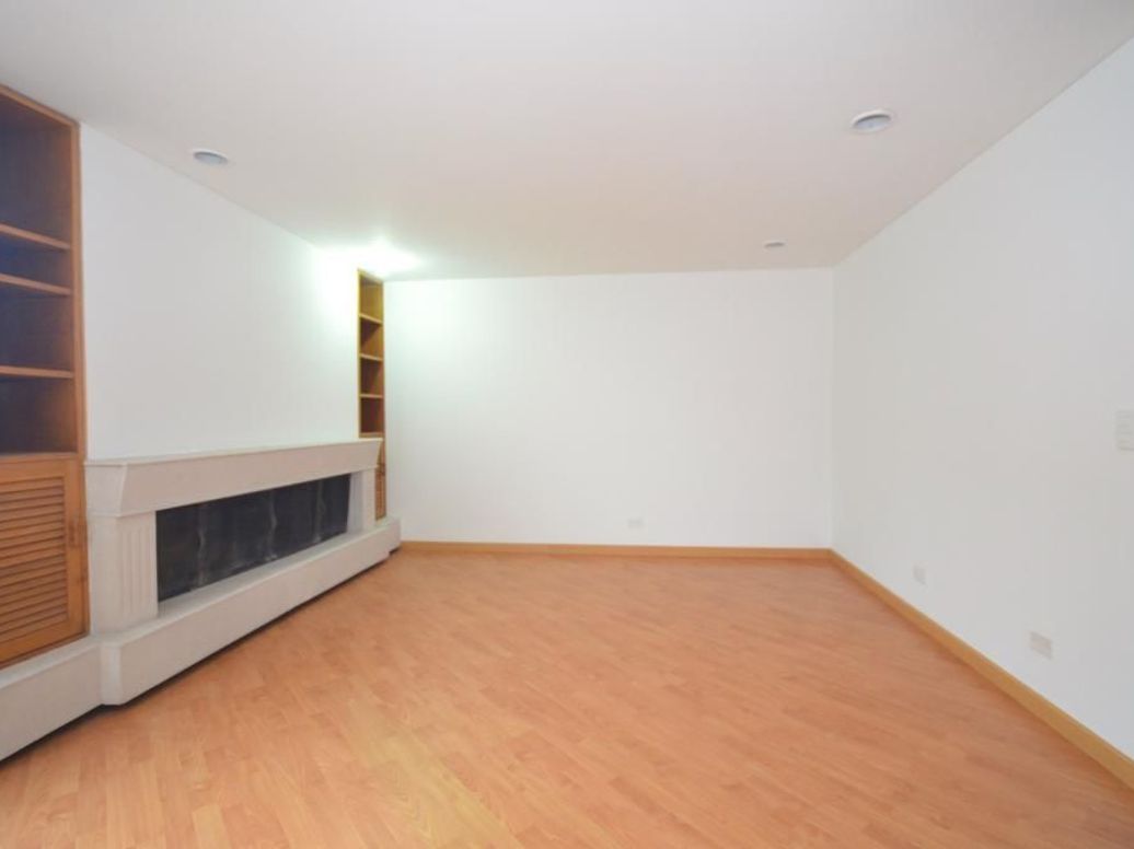 Casa de 4 alcobas en venta en El Contador, Bogotá, 229 m² · foto 6 de 20