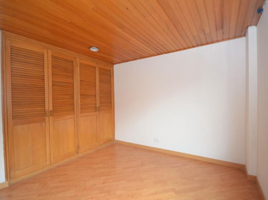 Casa de 4 alcobas en venta en El Contador, Bogotá, 229 m² · foto 20 de 20