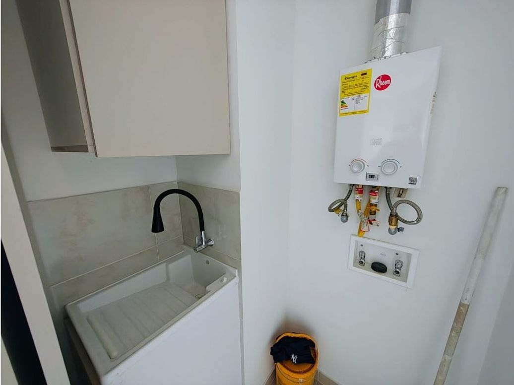 Apartaestudio en arriendo en Salazar Gomez, Bogotá, 40 m² · foto 5 de 18
