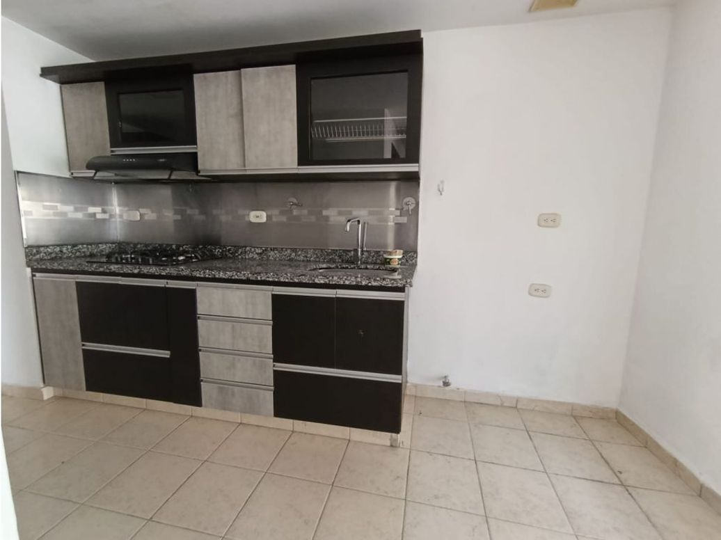 se arrienda apartamento en palmas en Palmas