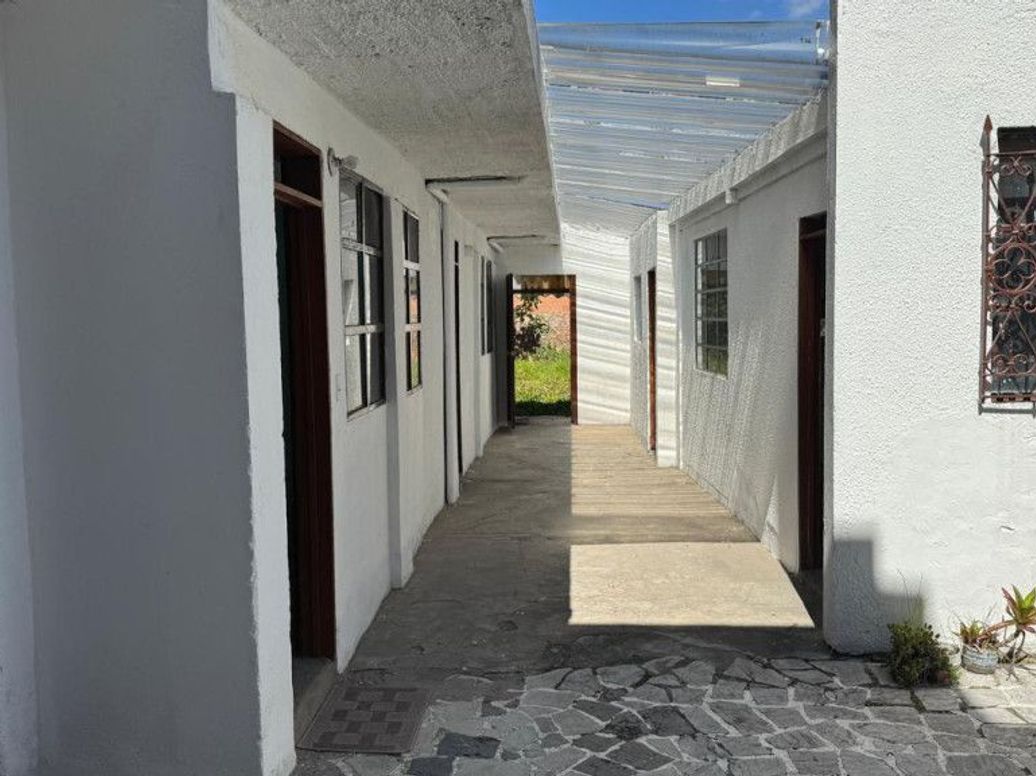Casa de 10 alcobas en venta en Olaya, Bogotá, 299 m² · foto 6 de 20