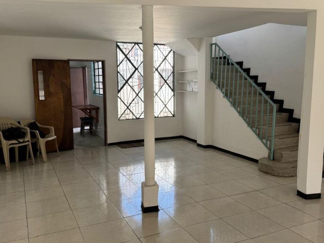 Casa de 10 alcobas en venta en Olaya, Bogotá, 299 m² · foto 11 de 20