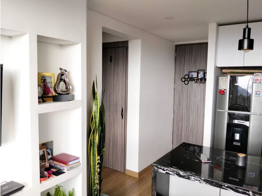 Apartaestudio en venta en Mazurén, Bogotá, 30 m² · foto 2 de 9