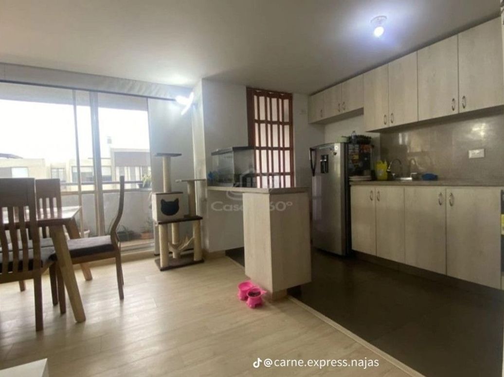 Apartamento de 3 alcobas en venta en El Dorado, Bogotá, 69 m² · foto 5 de 17