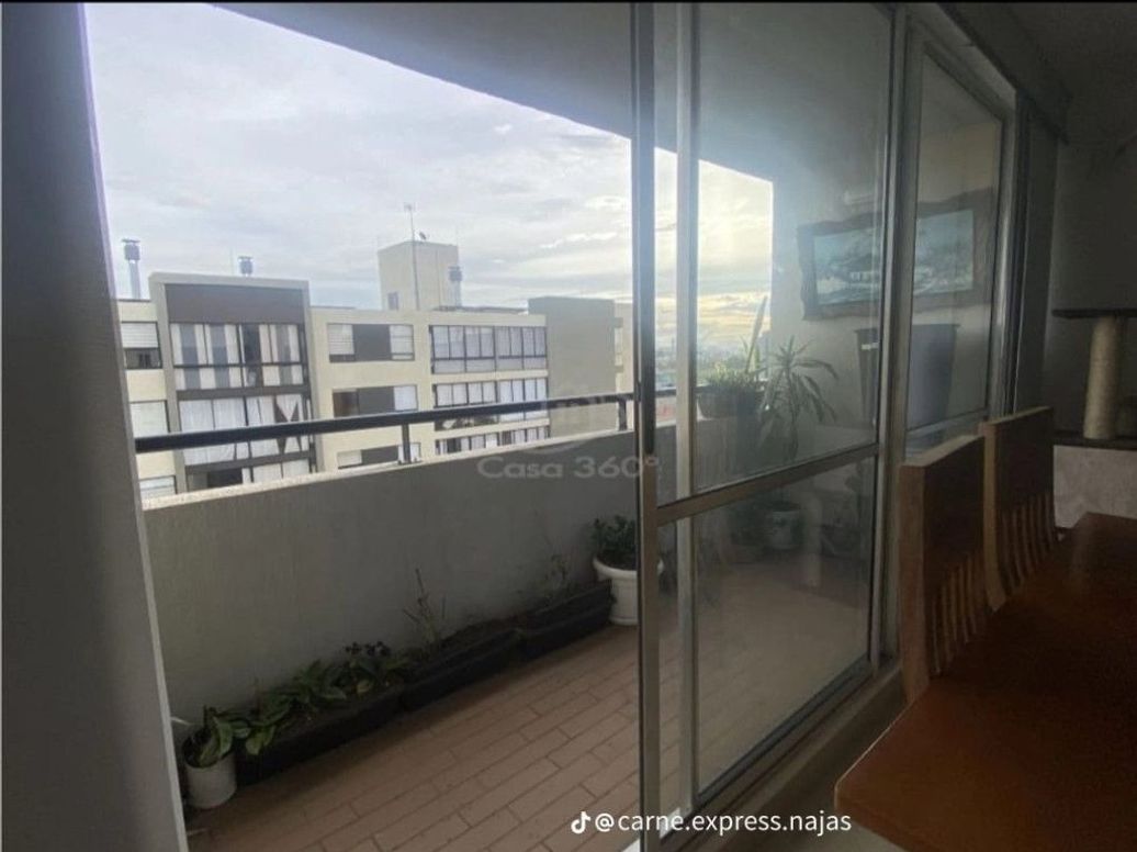 Apartamento de 3 alcobas en venta en El Dorado, Bogotá, 69 m² · foto 6 de 17