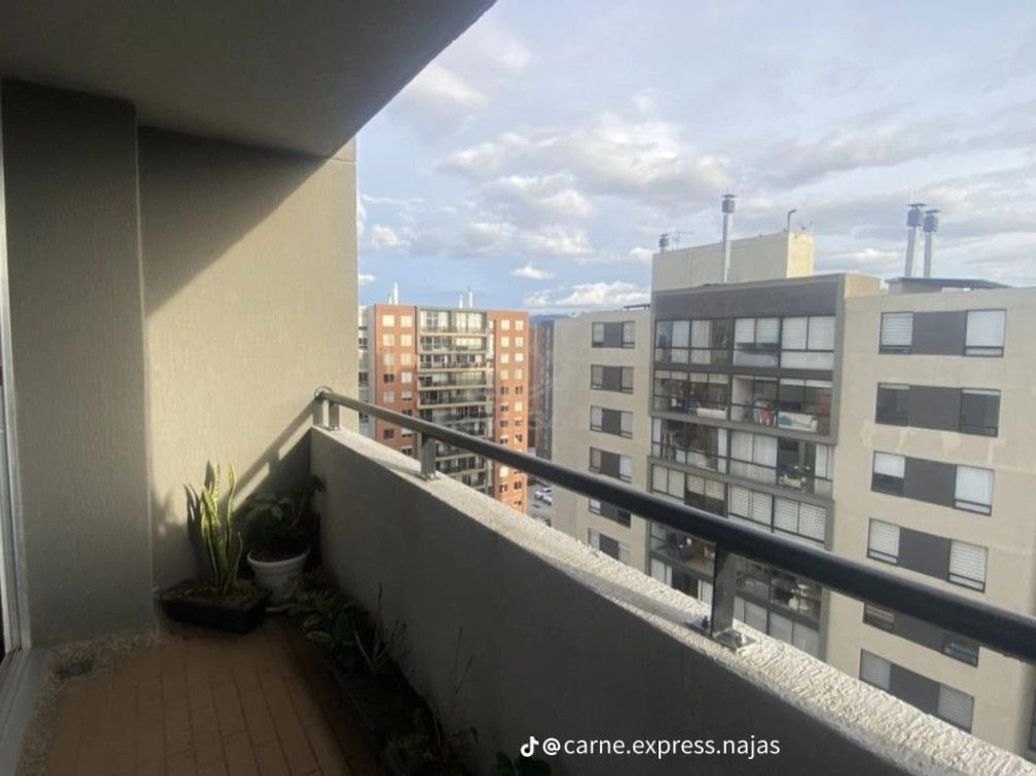 Apartamento de 3 alcobas en venta en El Dorado, Bogotá, 69 m² · foto 7 de 17
