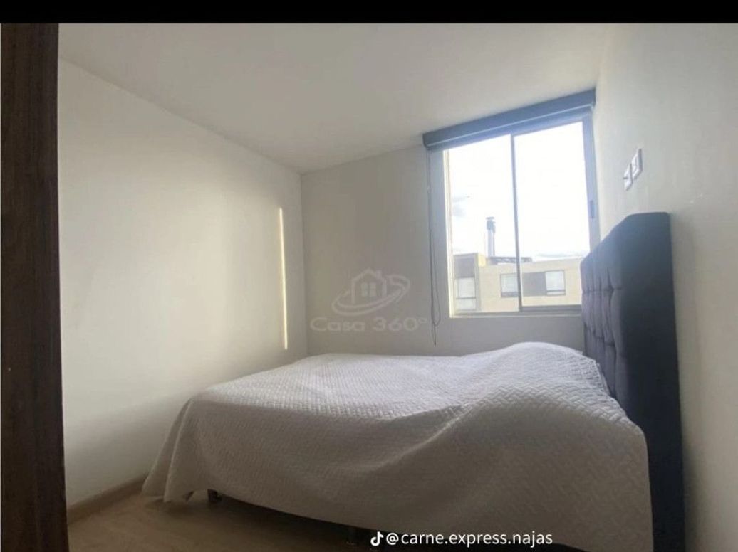 Apartamento de 3 alcobas en venta en El Dorado, Bogotá, 69 m² · foto 11 de 17