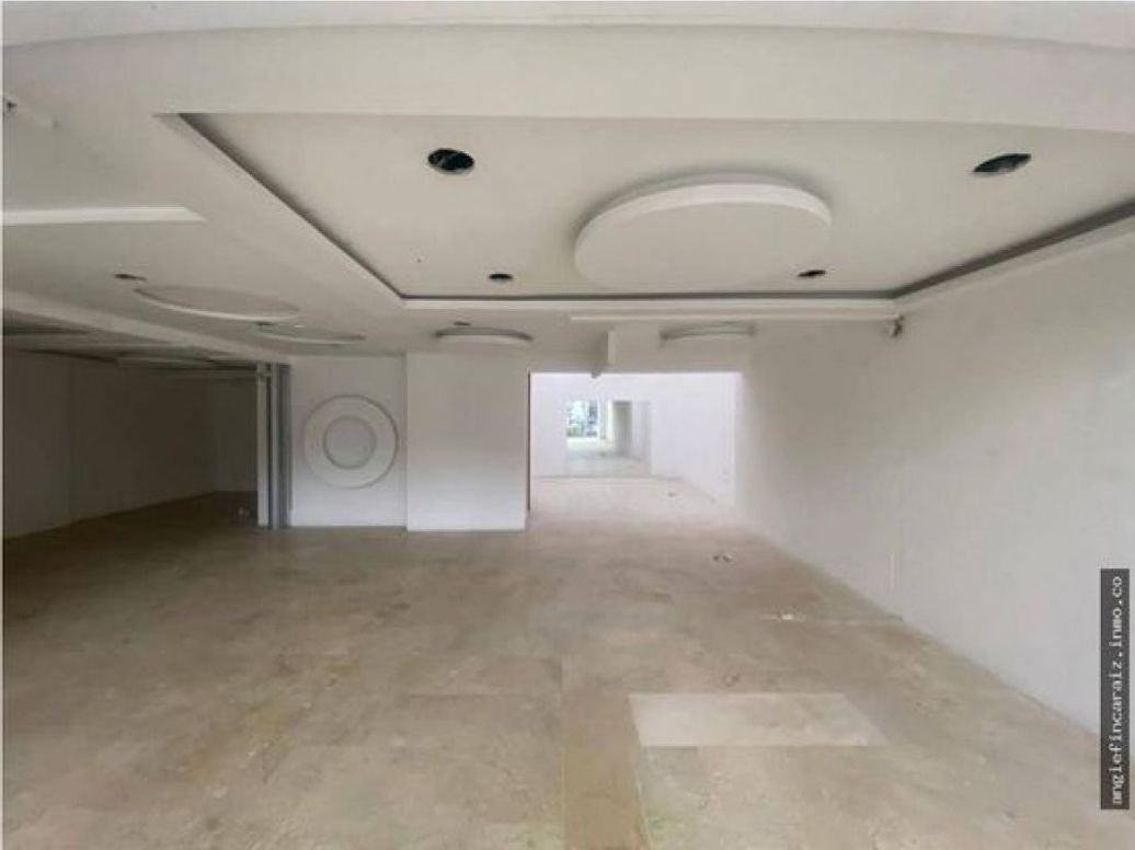 Casa de 5 alcobas en venta en Chapinero, Bogotá, 260 m² · foto 2 de 13