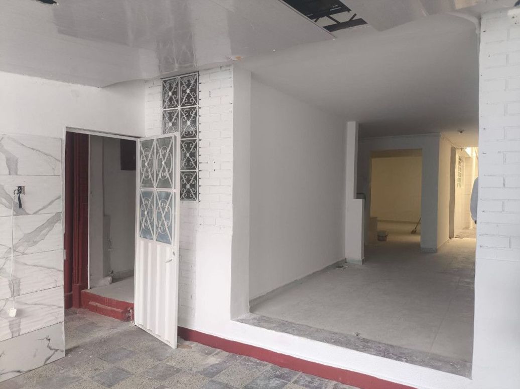 Casa en venta en Ciudad Jardín Sur, Bogotá · foto 2 de 16