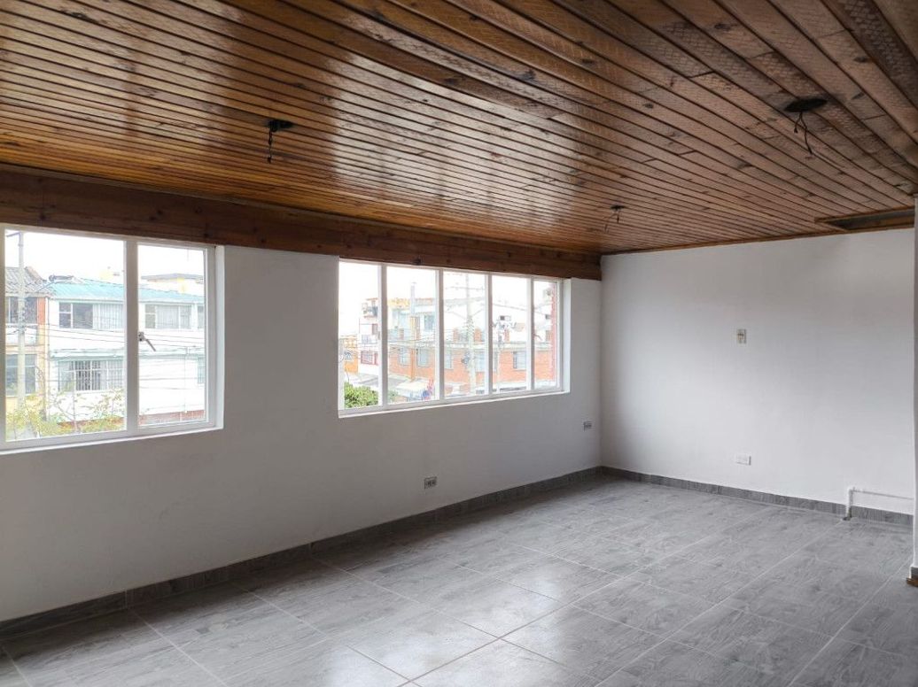 Casa en venta en Ciudad Jardín Sur, Bogotá · foto 8 de 16