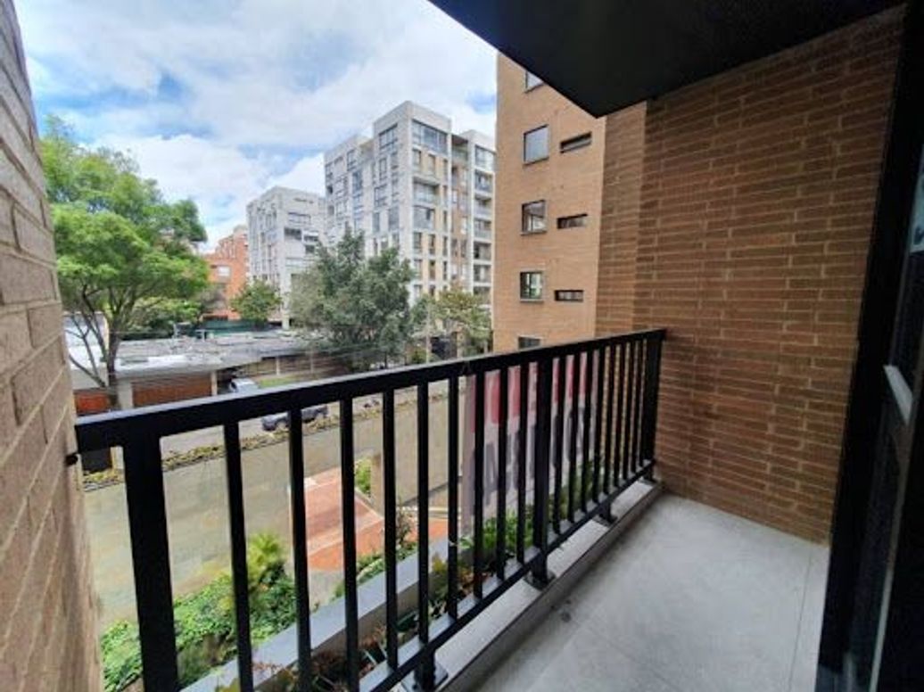 Apartaestudio en arriendo en Chico Norte Iii, Bogotá, 31 m² · foto 9 de 20