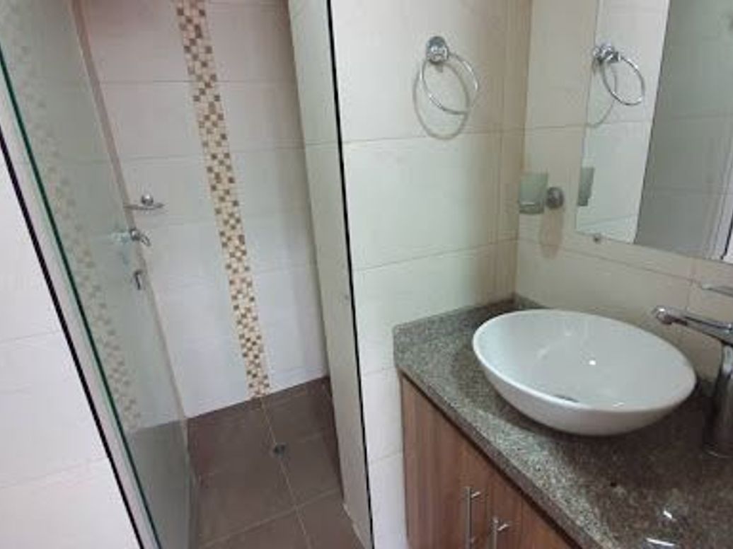 Apartamento de 3 alcobas en venta en Mandalay 1, Bogotá, 58 m² · foto 13 de 16