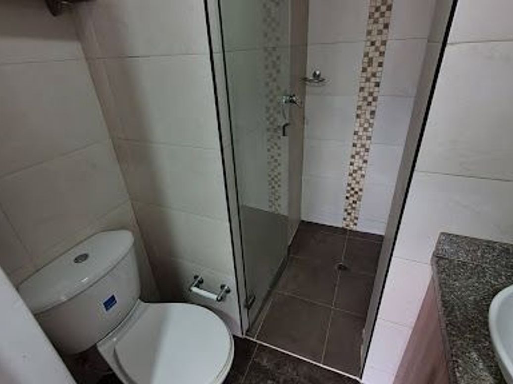 Apartamento de 3 alcobas en venta en Mandalay 1, Bogotá, 58 m² · foto 14 de 16
