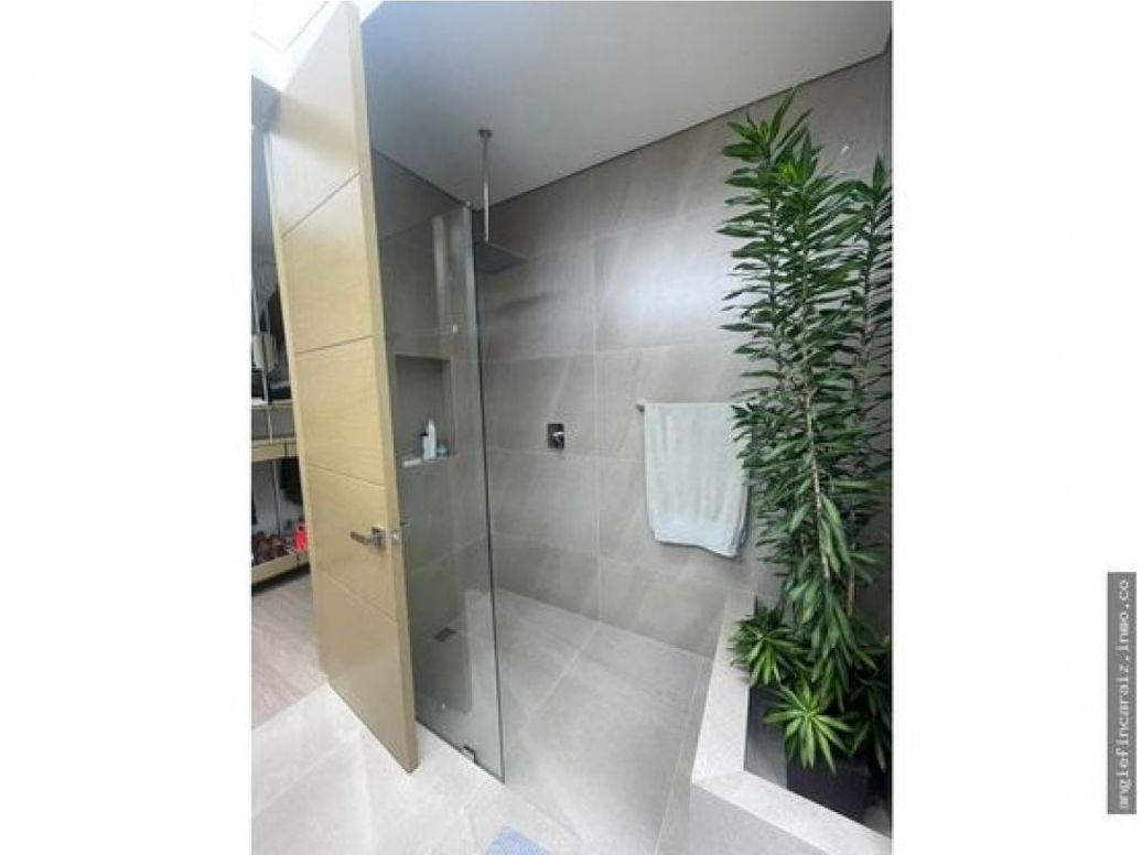Casa de 4 alcobas en venta en Suba, Bogotá, 681 m² · foto 13 de 20