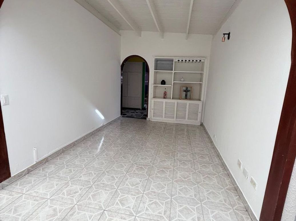 Casa de 4 alcobas en arriendo en El Contador, Bogotá, 292 m² · foto 11 de 16