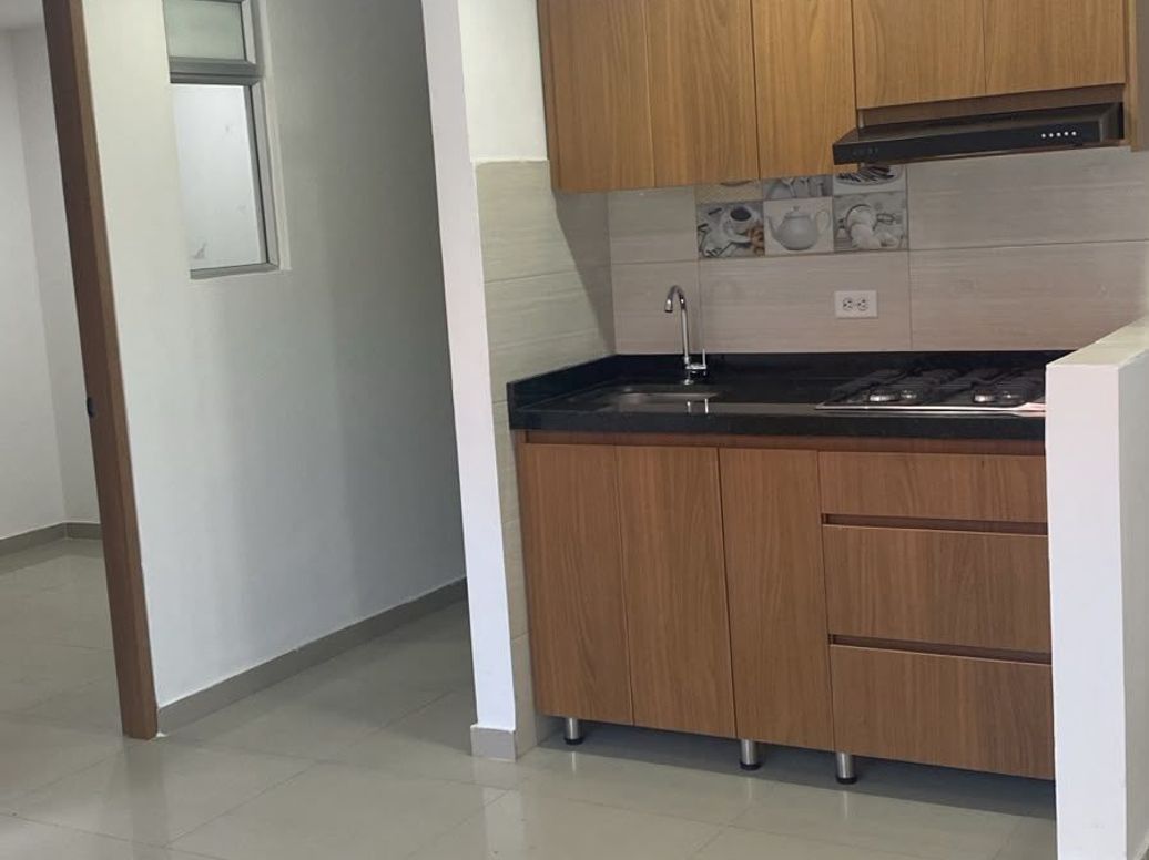 Apartamento en arriendo en Ciudad Jardín Sur, Bogotá · foto 2 de 8