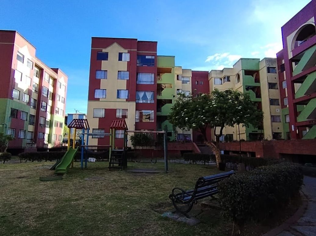 Apartamento de 3 alcobas en venta en Castilla, Bogotá, 55 m² · foto 19 de 20