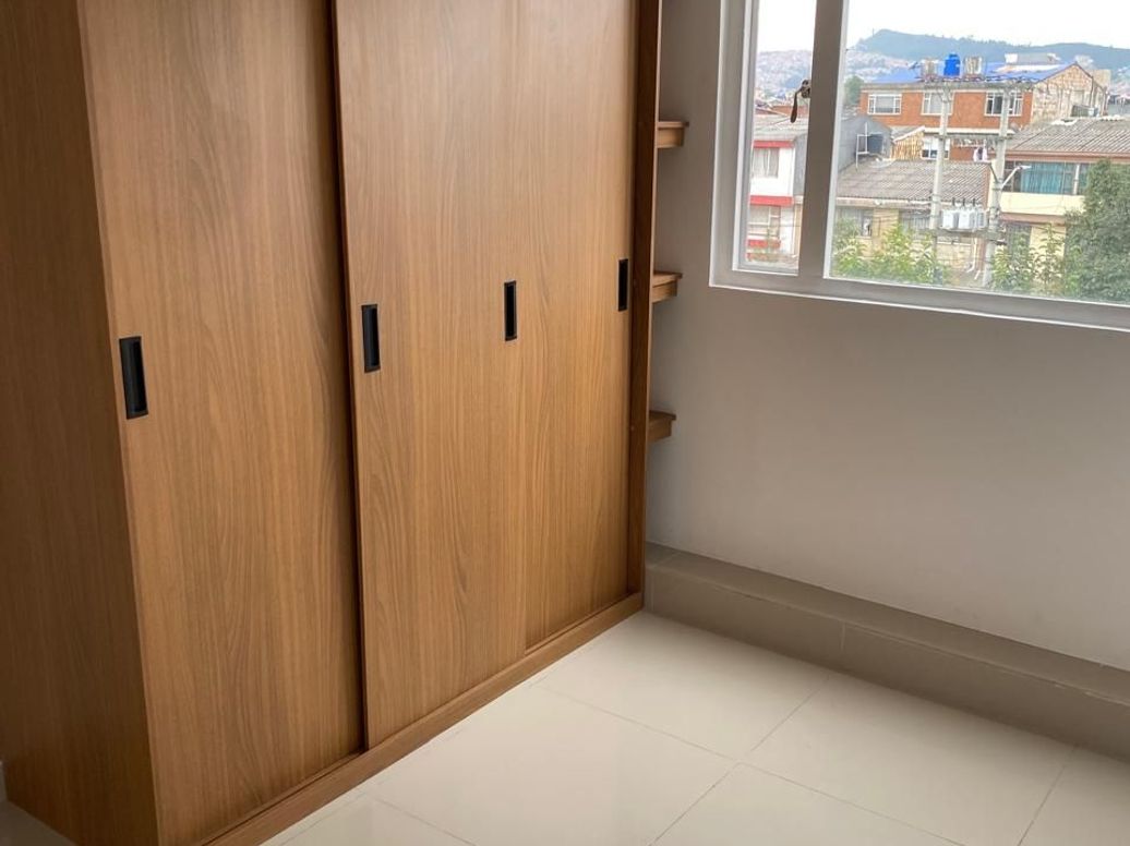 Apartamento en arriendo en Ciudad Berna, Bogotá · foto 8 de 11