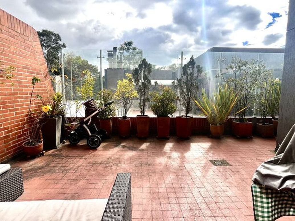 Apartamento de 3 alcobas en venta en La Uribe, Bogotá, 114 m² · foto 4 de 19
