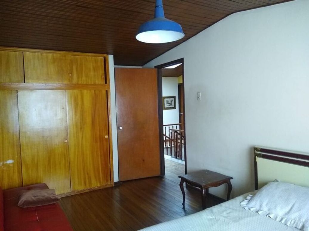 Casa de 7 alcobas en venta en Normandía, Bogotá, 506 m² · foto 15 de 20