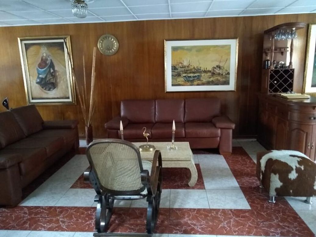 Casa de 7 alcobas en venta en Normandía, Bogotá, 506 m² · foto 20 de 20