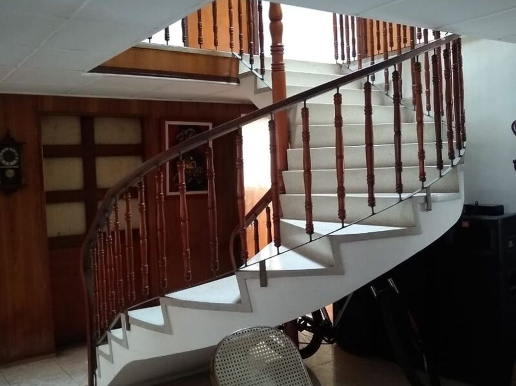 Casa de 7 alcobas en venta en Normandía, Bogotá, 506 m² · foto 6 de 20