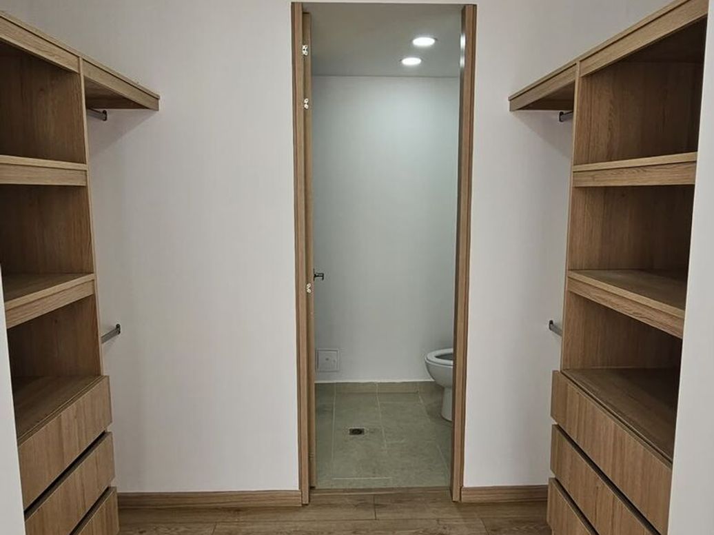 Apartamento de 3 alcobas en venta en Nuevo Contry, Bogotá, 103 m² · foto 5 de 15