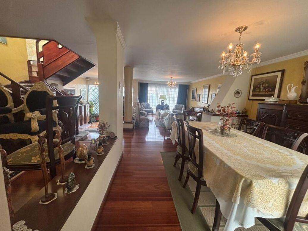 Casa de 4 alcobas en venta en Las Américas, Bogotá, 280 m² · foto 9 de 20