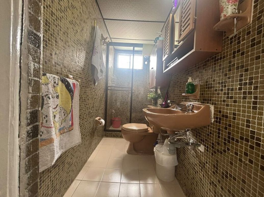 Casa de 4 alcobas en venta en Las Américas, Bogotá, 280 m² · foto 15 de 20