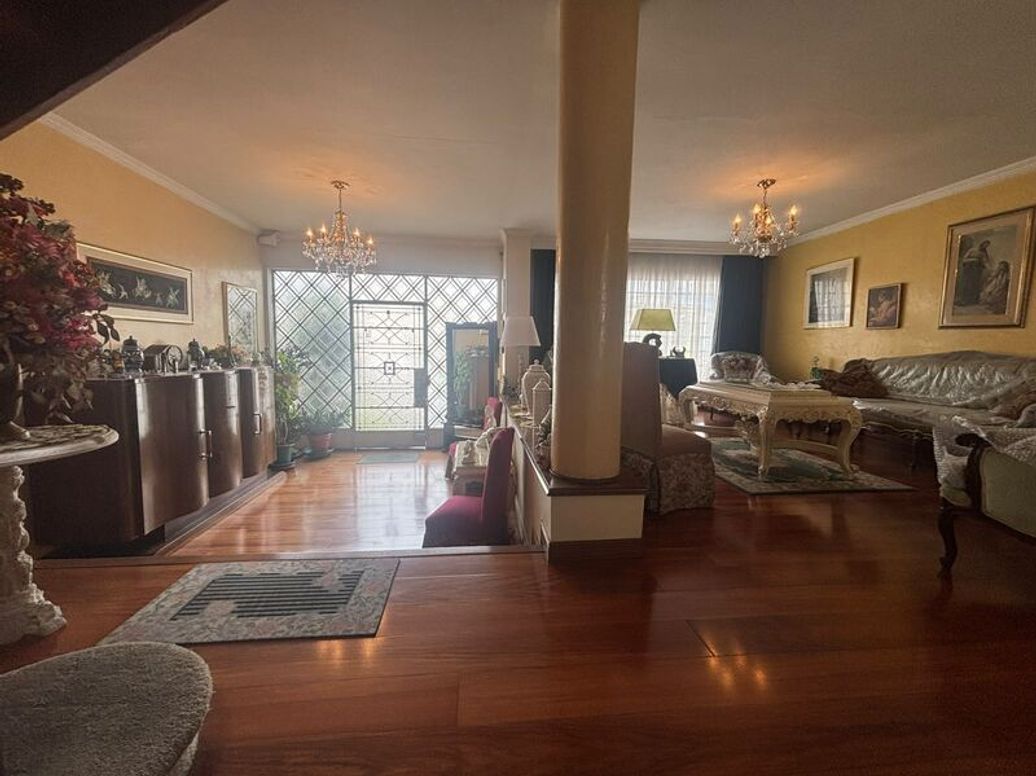 Casa de 4 alcobas en venta en Las Américas, Bogotá, 280 m² · foto 4 de 20