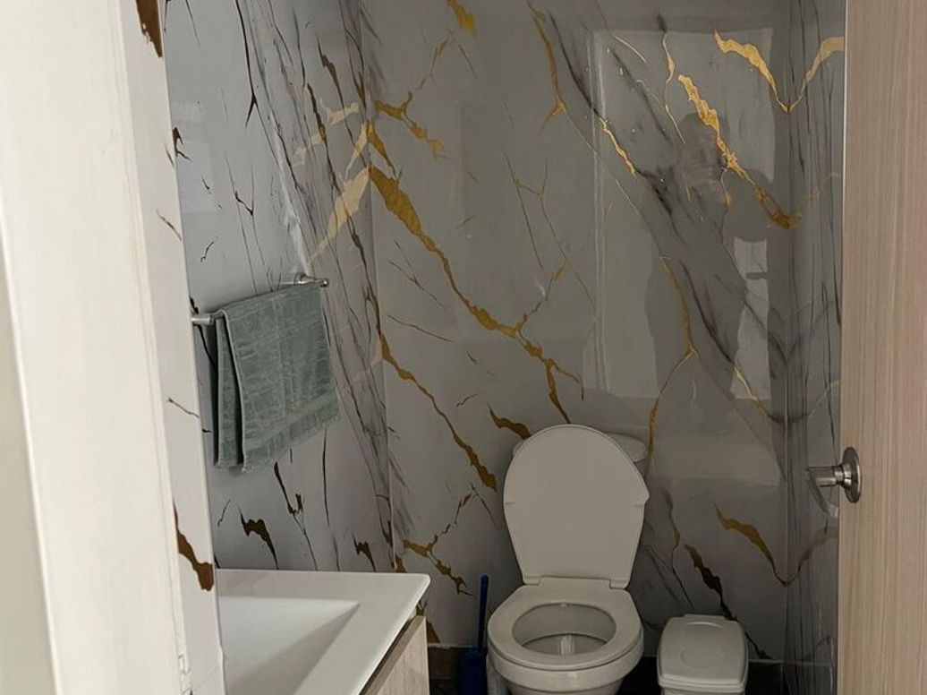 Apartaestudio en venta en La Española, Bogotá, 40 m² · foto 8 de 9