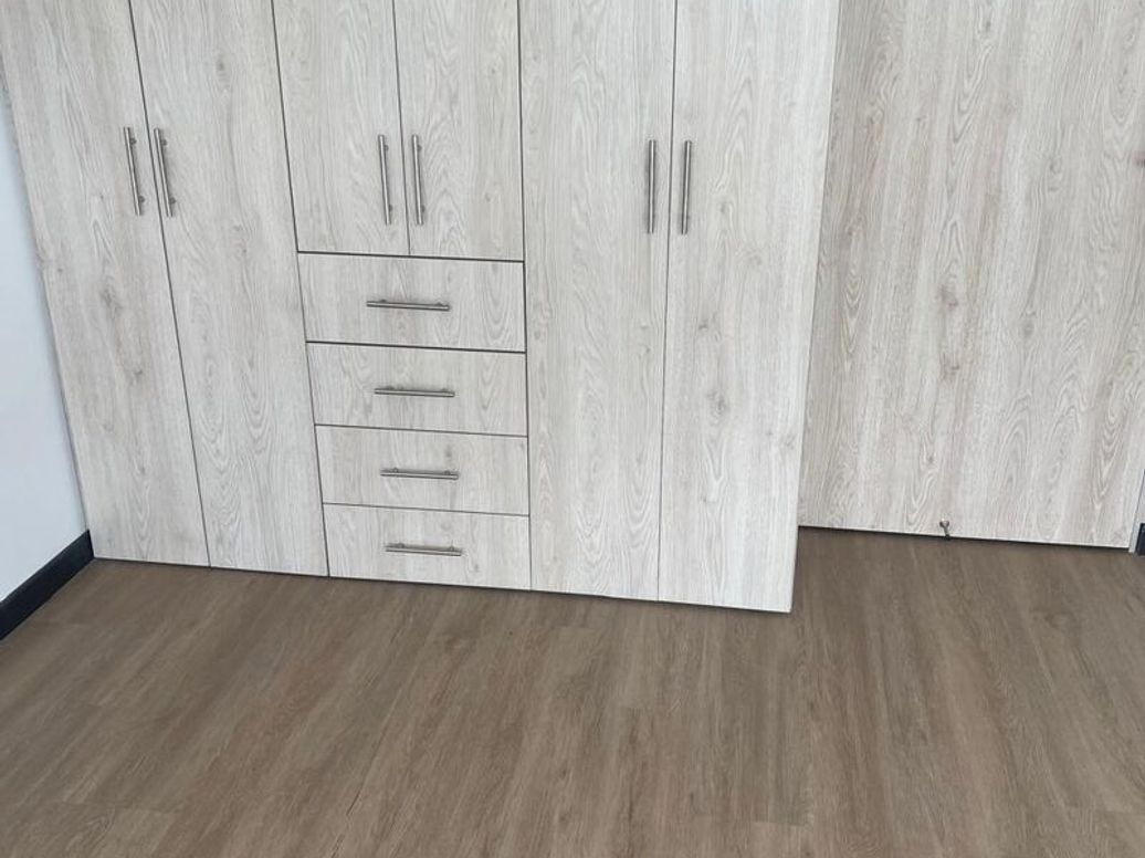 Apartaestudio en venta en La Española, Bogotá, 40 m² · foto 4 de 9