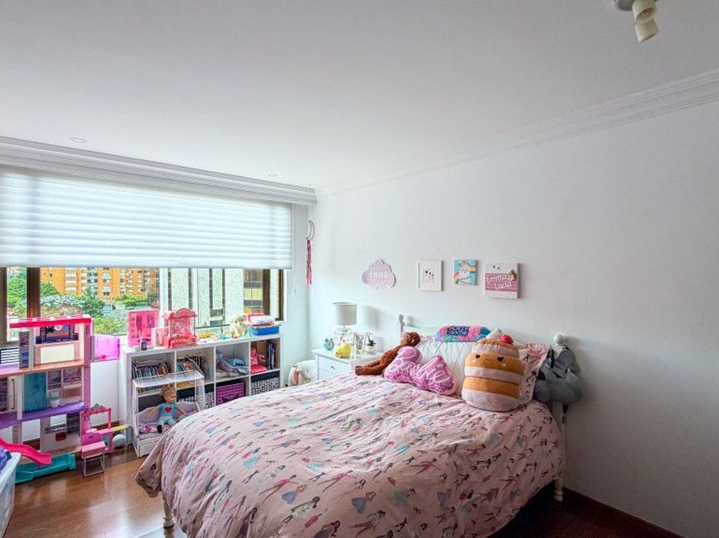 Apartamento de 4 alcobas en venta en La Carolina, Bogotá, 371 m² · foto 11 de 20