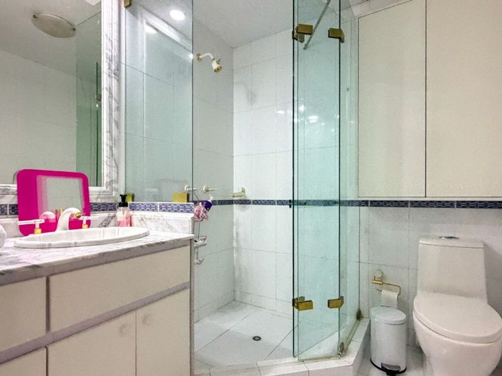 Apartamento de 4 alcobas en venta en La Carolina, Bogotá, 371 m² · foto 15 de 20