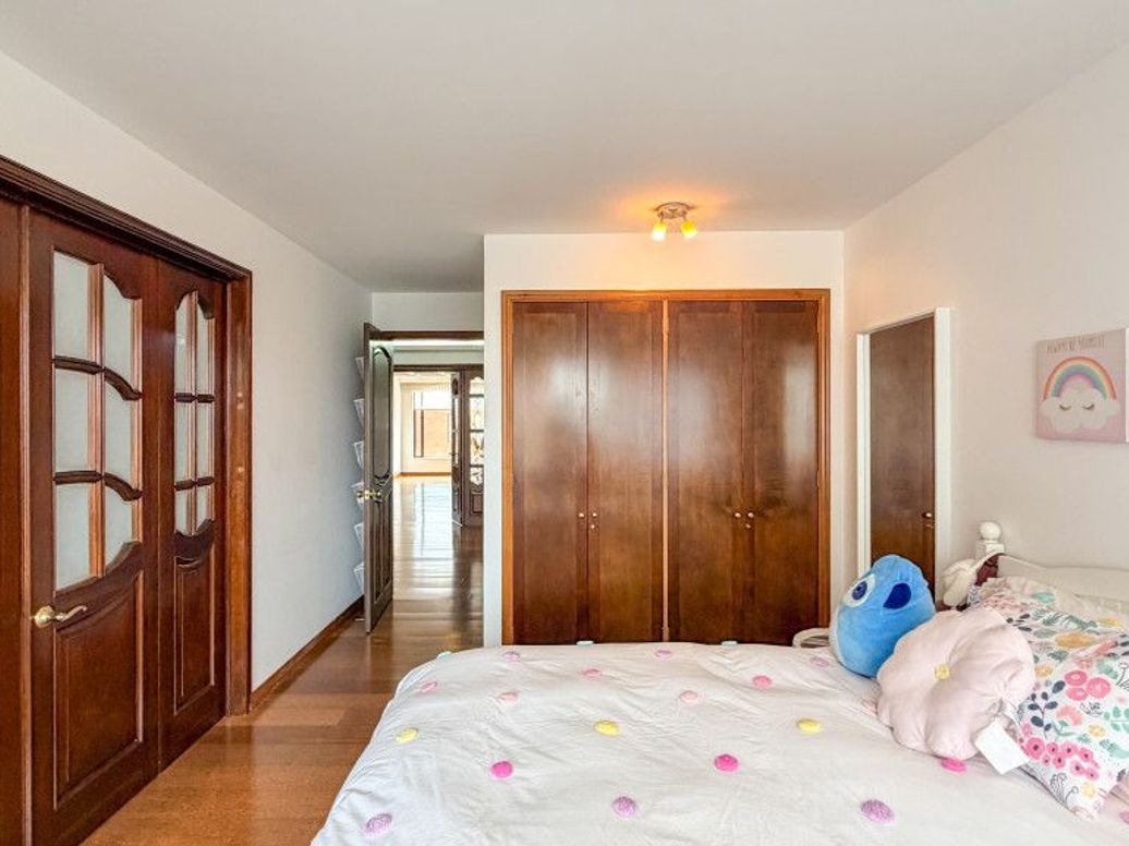 Apartamento de 4 alcobas en venta en La Carolina, Bogotá, 371 m² · foto 14 de 20