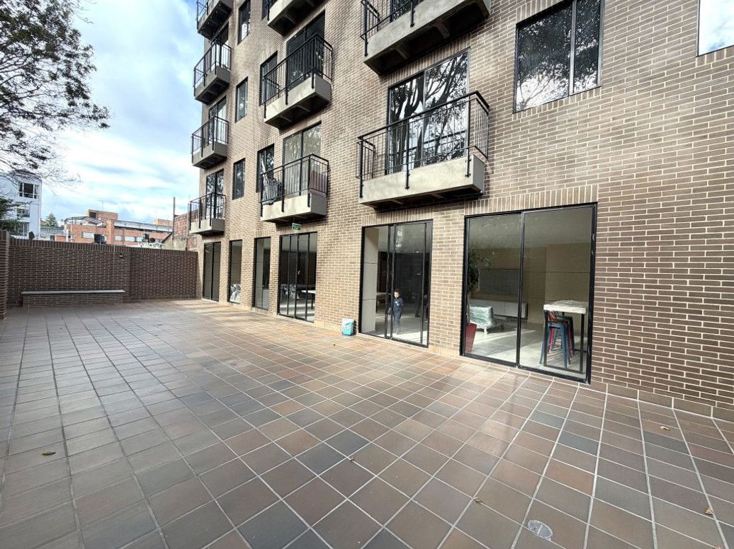 Apartamento de 1 alcoba en venta en Polo Club, Bogotá, 25 m² · foto 10 de 17