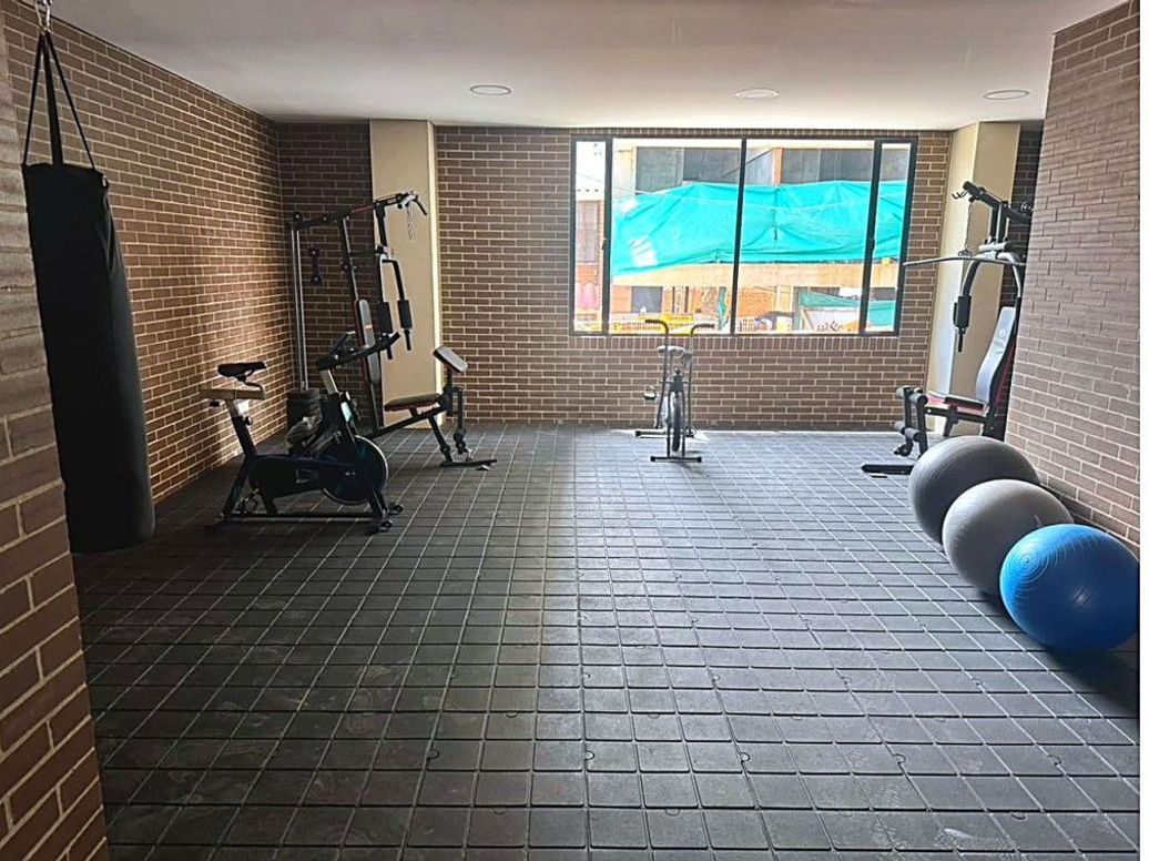 Apartamento de 1 alcoba en venta en Polo Club, Bogotá, 25 m² · foto 14 de 17