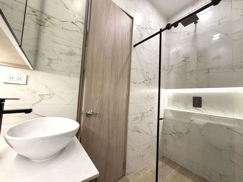 Apartamento de 1 alcoba en venta en Polo Club, Bogotá, 25 m² · foto 7 de 17