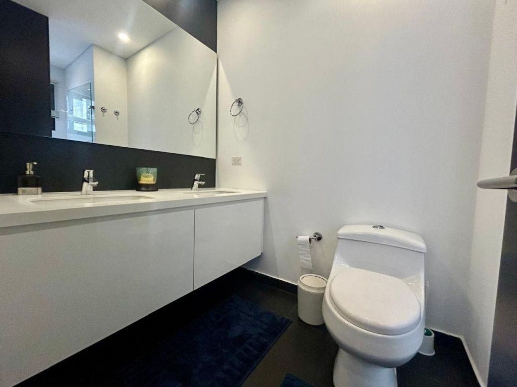 Apartamento de 2 alcobas en venta en Chico Norte Et. Ii, Bogotá, 84 m² · foto 18 de 20