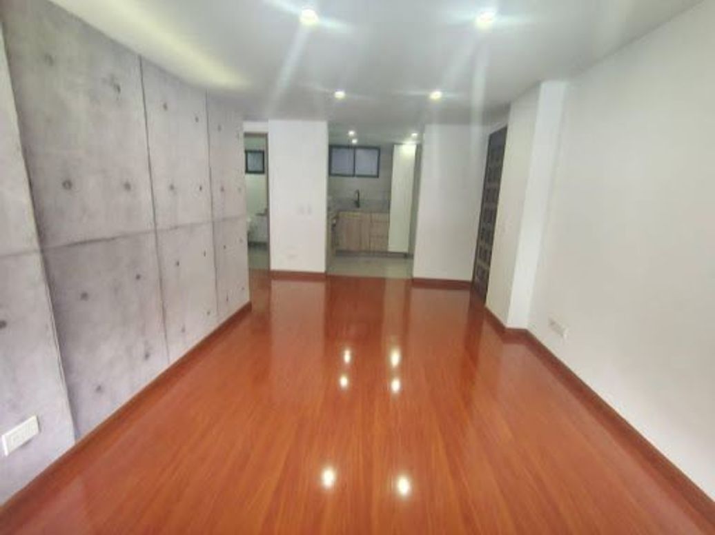 Apartaestudio en venta en Santa Barbara Central, Bogotá, 50 m² · foto 14 de 20