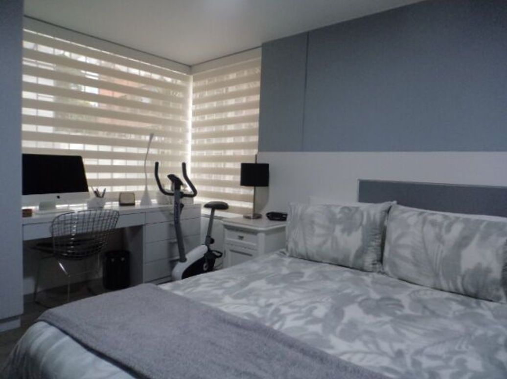 Apartamento de 3 alcobas en venta en Santa Barbara Central, Bogotá, 119 m² · foto 9 de 20