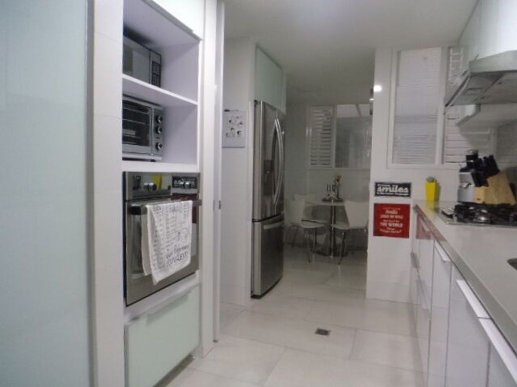 Apartamento de 3 alcobas en venta en Santa Barbara Central, Bogotá, 119 m² · foto 20 de 20