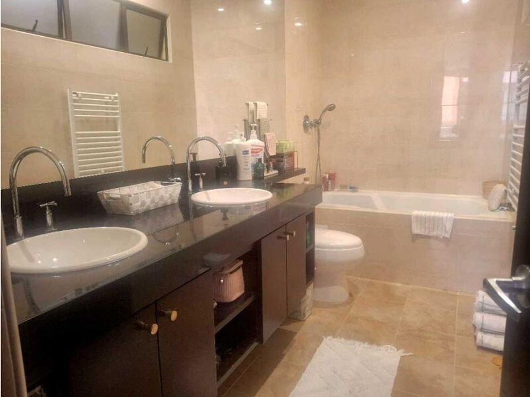 Apartamento de 3 alcobas en venta en Los Alpes, Bogotá, 288 m² · foto 20 de 20