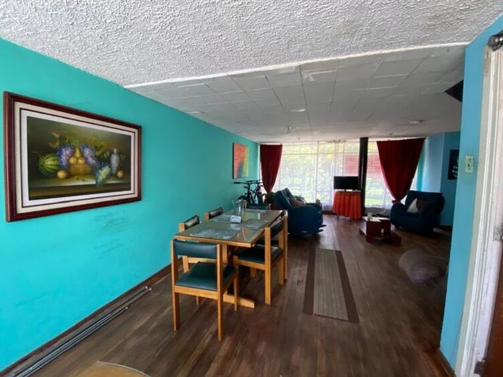 Casa de 7 alcobas en venta en Ciudad Universitaria, Bogotá, 370 m² · foto 4 de 10