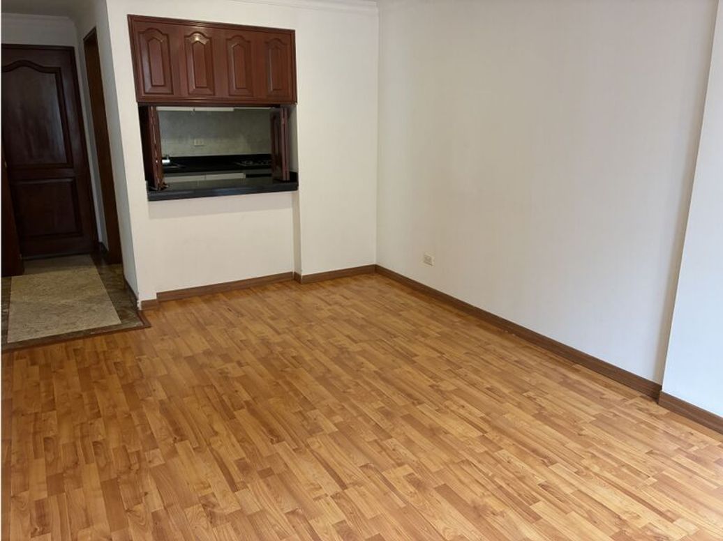 Apartamento de 2 alcobas en venta en Las Acacias, Bogotá, 64 m² · foto 8 de 17