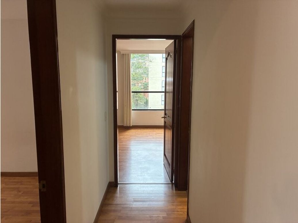 Apartamento de 2 alcobas en venta en Las Acacias, Bogotá, 64 m² · foto 9 de 17